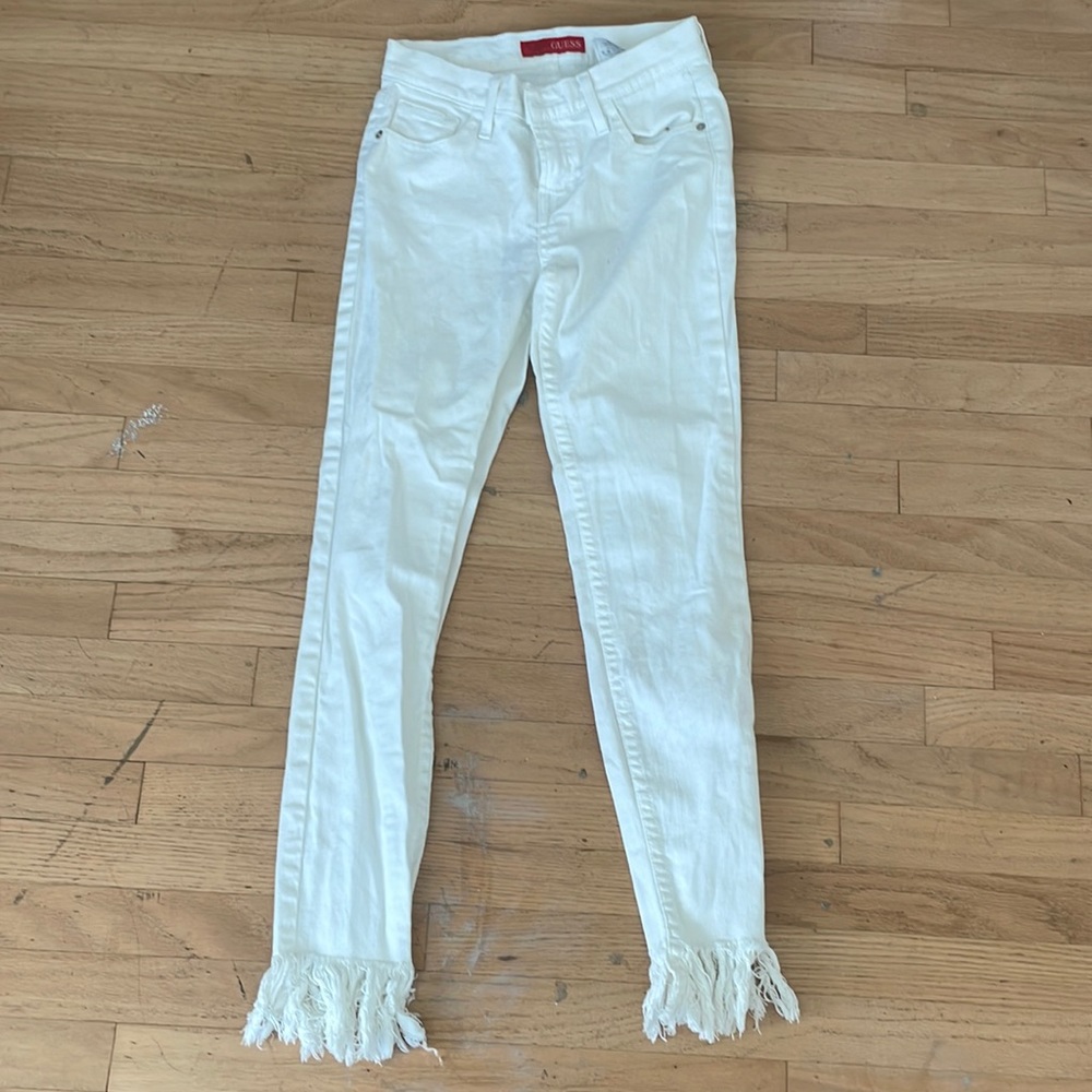 Guess white skinny jeans size 25